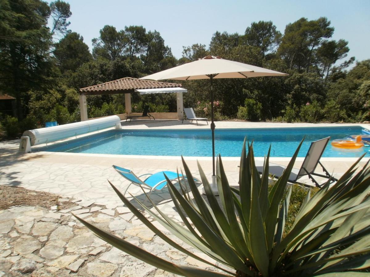 Partie De Villa, Au Calme, Immense Piscine Avec Vue Panoramique Hébergement de vacances Lorgues