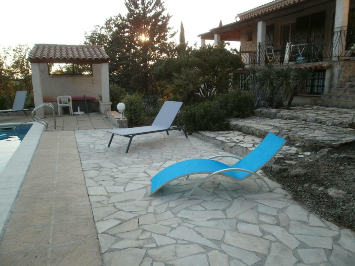 Lorgues, La Tourelle, Immense Piscine, Plongeoir, Vue, Au Grand Calme Holiday home *